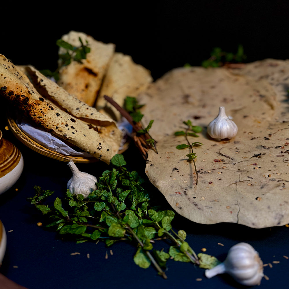 Pudina Garlic Papad