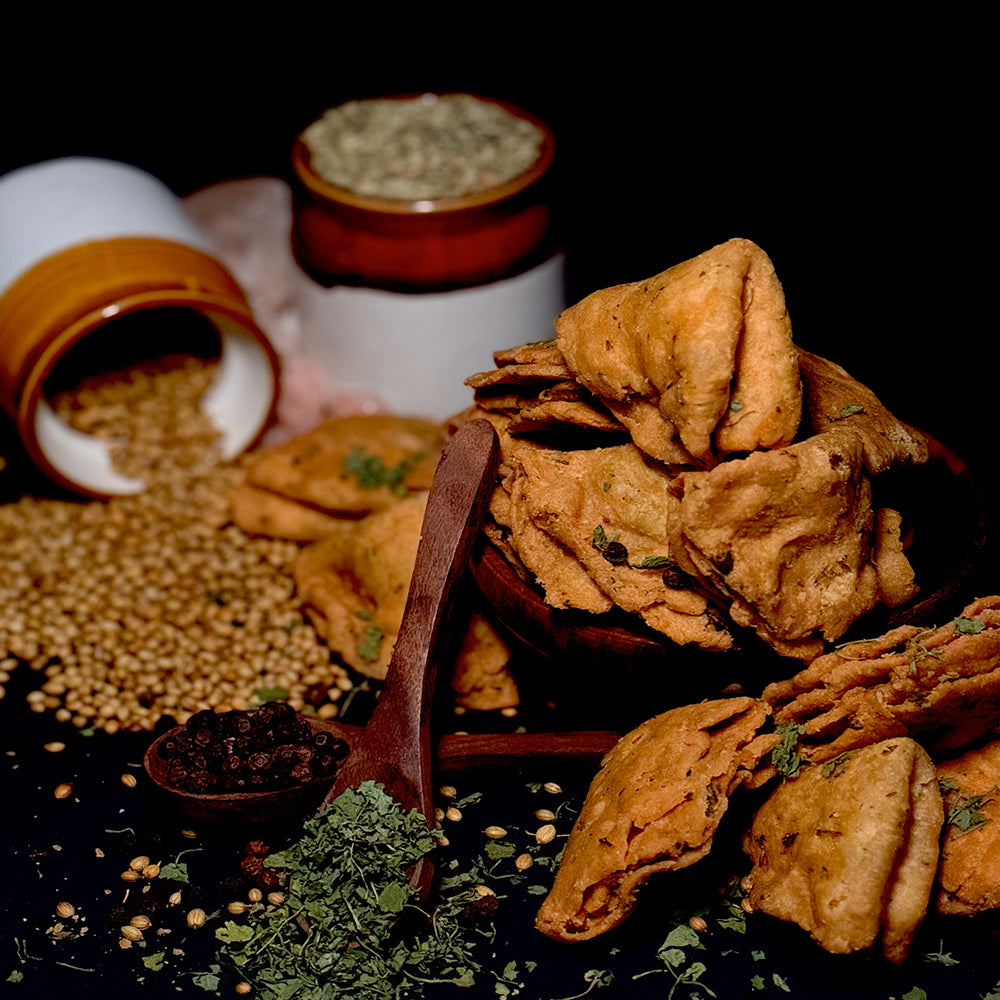 Samosa Mathhi (Khushi Ram Sirni Wale)